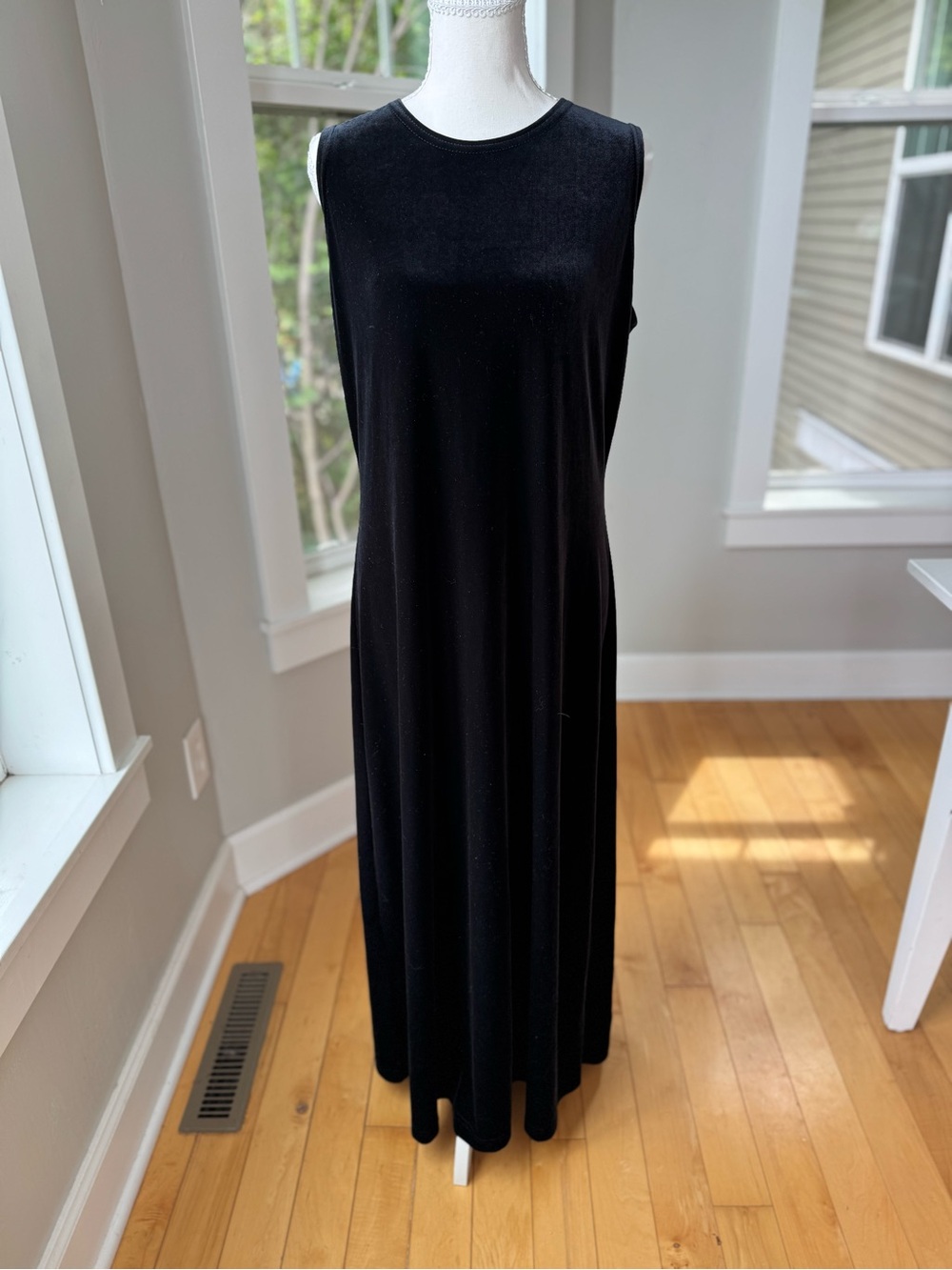 Vintage 90s Ronni Nicole Black Velvet Sleeveless Minimalist Maxi Column Dress 12